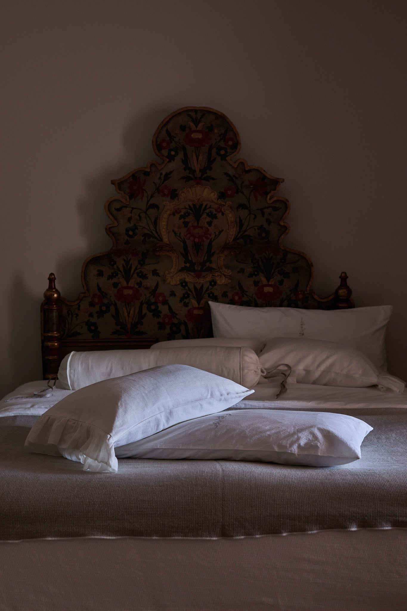 Funda De Almohada · Algodón Lavado · Flor · Color Marfil