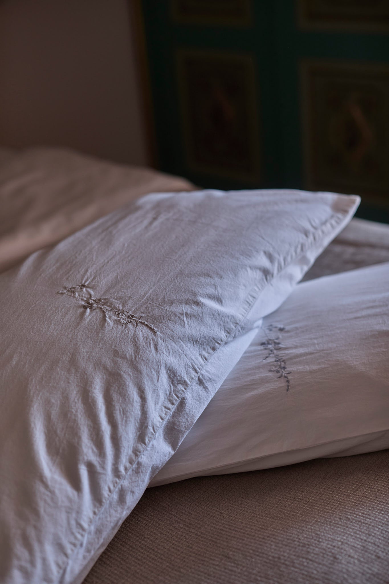Funda De Almohada · Algodón Lavado · Flor · Color Marfil
