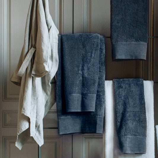 Toalla · Acabado Lino Lavado · Color Azul Medianoche